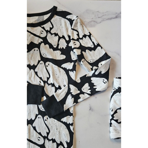 Cat & Jack Halloween Pajamas Boys Girls 10 Ghost PJ Set Unisex Shirt Pants New - Picture 3 of 9